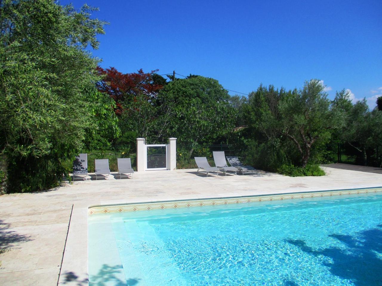 Le Mas Des Lilas Uzès Exterior foto